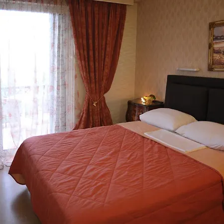 Hotell Anesi