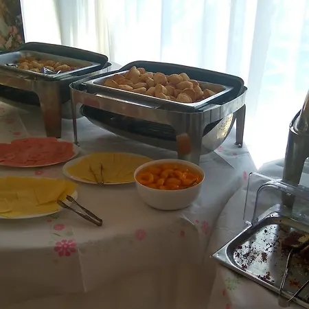 Anesi Hotel Atena
