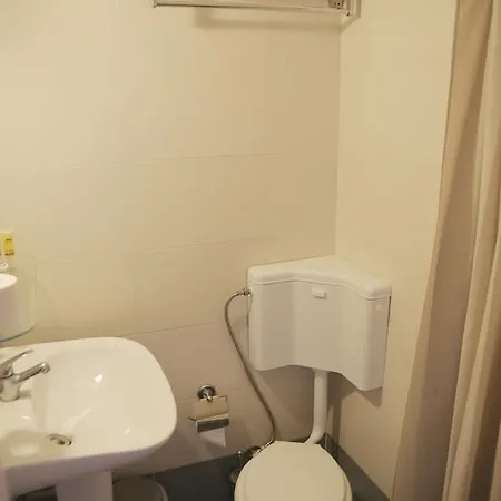 Anesi Hotel Atena